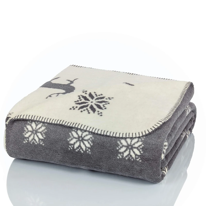 Glart blanket grey-beige reindeer XL, sofa blanket 150 x 200 cm, soft and warm woolly blanket, extra fluffy, for use as a sofa blanket, couch blanket, cosy blanket, cosy throw, plush sofa throw J2HS