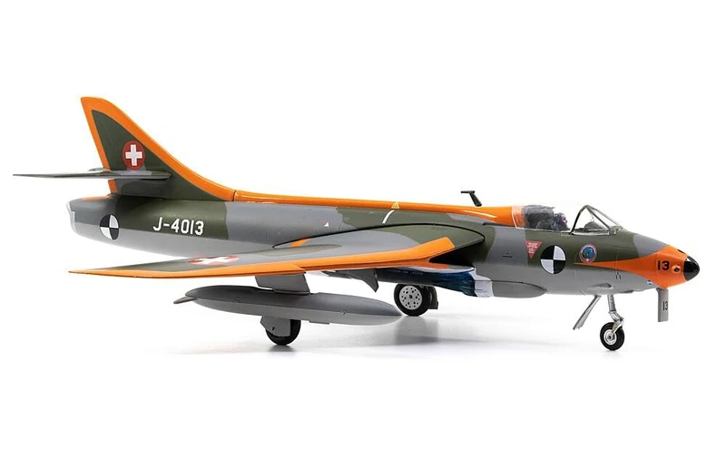 1/72 Hunter Mk.58 GRD J-4013 - Image 1