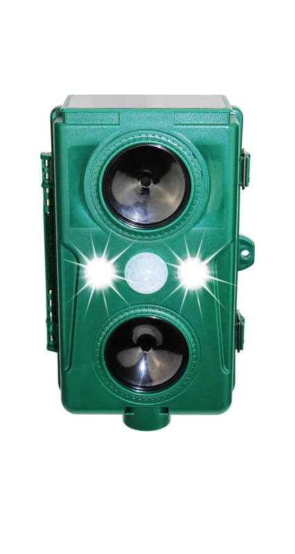 Solar repeller of wild boars, foxes and wolves | Large farms | Crops | Poultry farms and livestock and sheep | Placement in Passage Zones |
