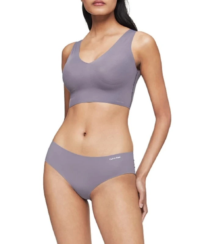 Calvin Klein Women's Invisibles Comfort Seamless Lightly Lined V Neck Bralette - pink - S