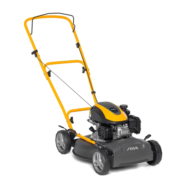 Stiga Multiclip 47 Four-Wheeled Hand-Propelled Mulching Mower 45cm