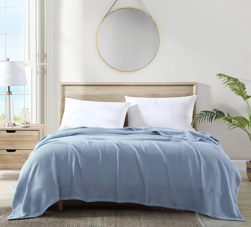 Tommy Bahama - King Blanket, Soft Cotton Bedding, Coastal Inspired Bedding Essentials (Bahama Coast Blue, King) - Image 1