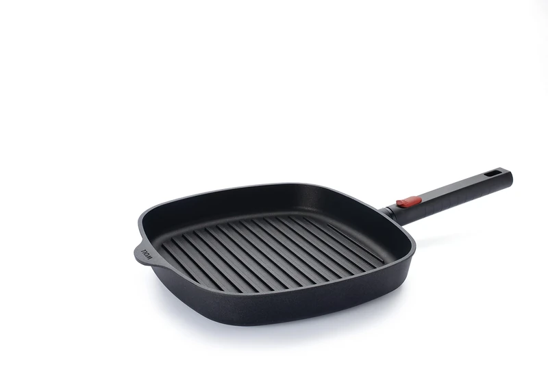 Woll Diamond Logic XR Square Grill Pan with Grooves - Inductive - 28 cm x 28 cm 4.5 cm High with Removable Handle - Suitable for All Types of Cookers - Aluminium, Oven-Safe, Black