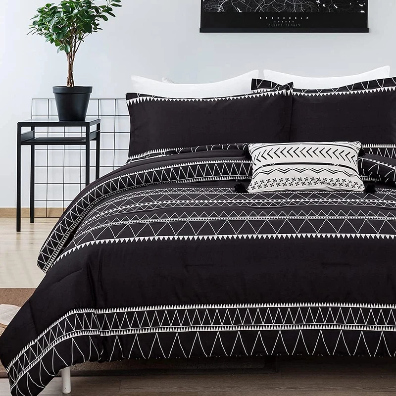 Black Comforter Set King (104"x 90"),Reversible Black Boho Triangle Down Alternative Comforter Set for King Bed - 3 Pieces (1 Comforter + 2 Pillowcases), Soft Microfiber Bedding Duvet Set