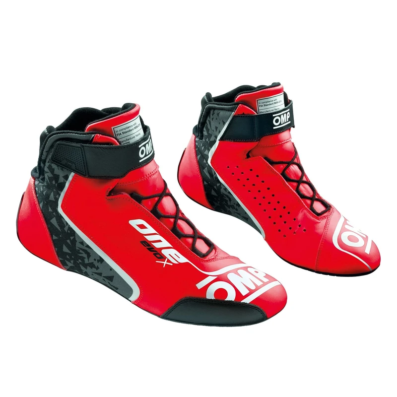 Omp One EVO Trainers Red Size 43 Fia 8856-2018, Unisex Adult Boots, Standard, EU