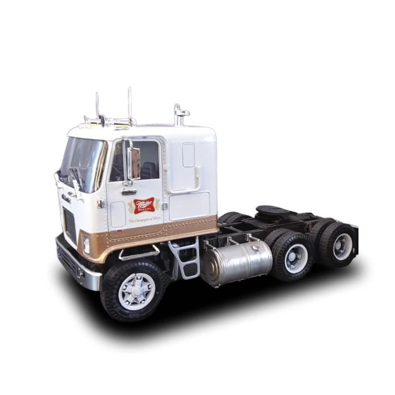 AMT 1/25 GMC Astro 95 Semi Tractor (Miller Beer) - Plastic Modeling Kit
