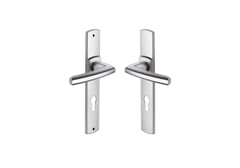 Vachette SCULT Door Handle Set on Plate Key I Version for Landing Doors, Hole Spacing 195 mm - Easy to Install - Zamak - Invisible External Screws - Chrome Velvet