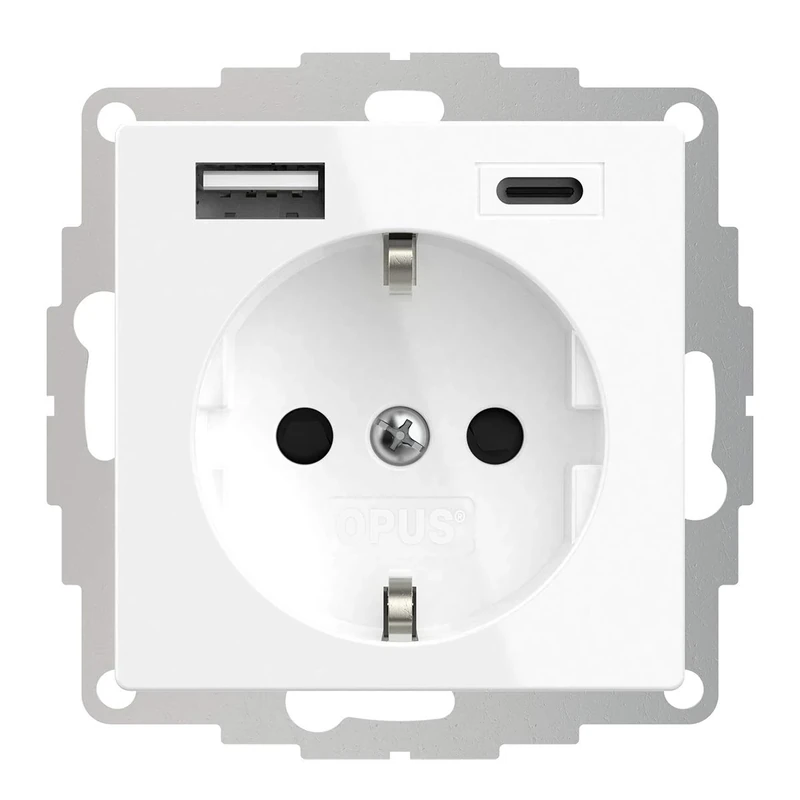 OPUS® 55 earthed Contact Socket with USB A and USB C Connection and Increased Touch Protection