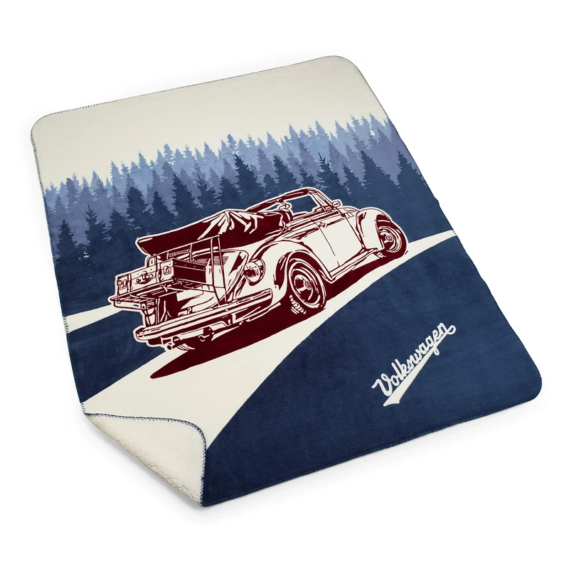Volkswagen 7E9084503A Cuddly Blanket with VW Beetle Motif, Blue/Cream, Fluffy Microfleece Blanket/Travel Blanket, 150 x 130 cm, Blue, White, Red