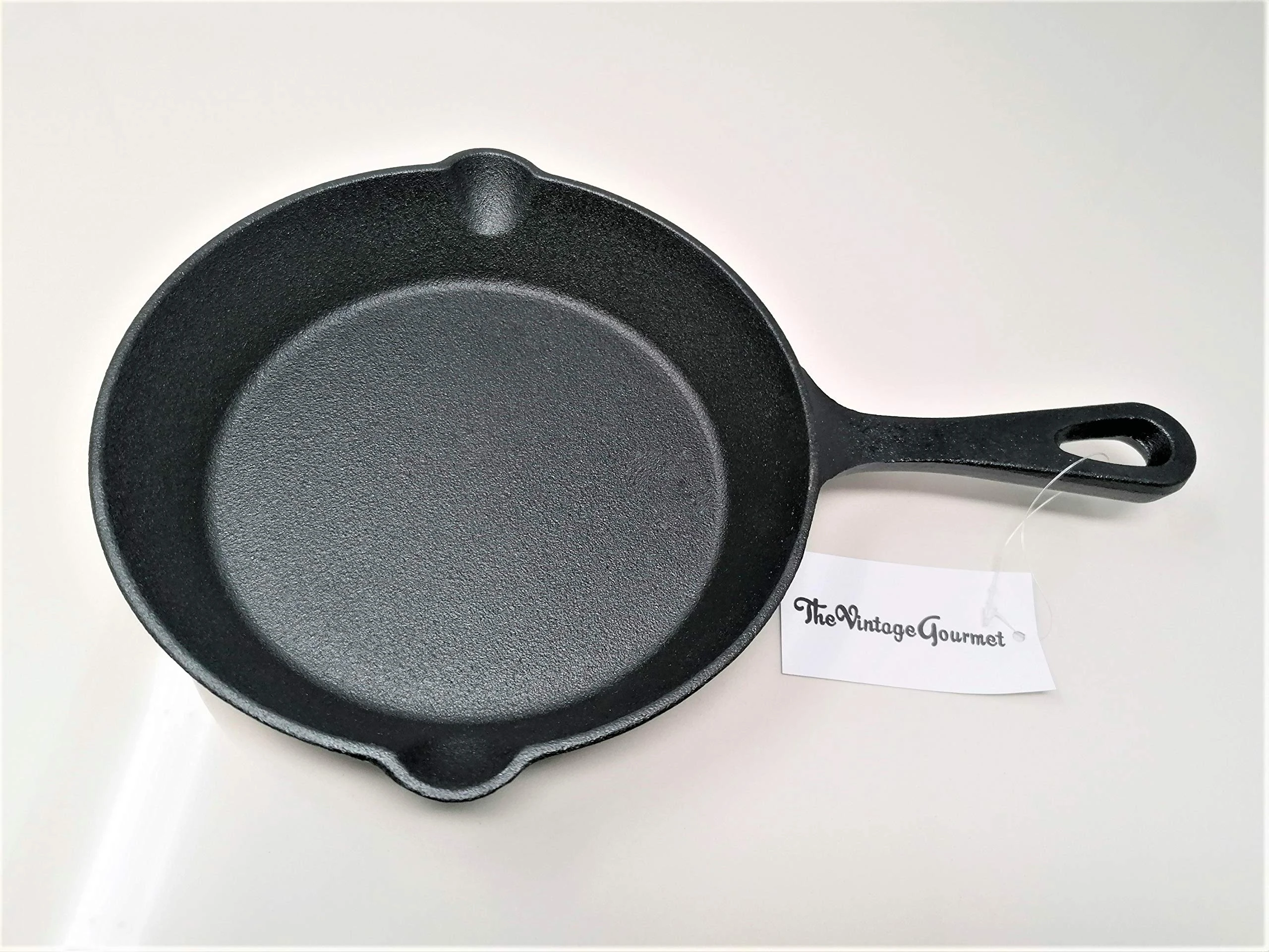 Vintage Gourmet ® Premium Quality Cast Iron Pre-Seasoned Skillet Frying Pan 20cm Diameter - 4cm Deep for Healthy Cooking -Black, Oven Safe, Grill Cook and Taste The Difference