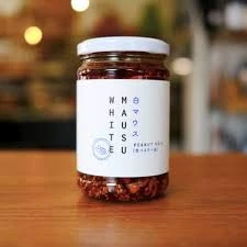 White Mausu Peanut Rayu 240g