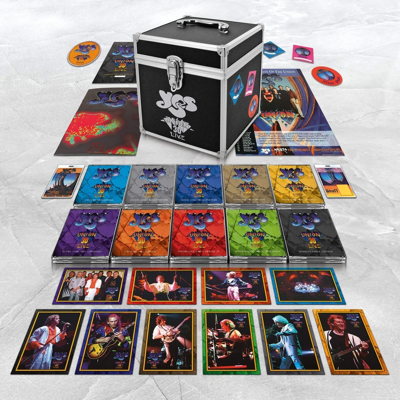 UNION 30 LIVE (SUPER DELUXE FLIGHT CASE BOX SET) - Image 1
