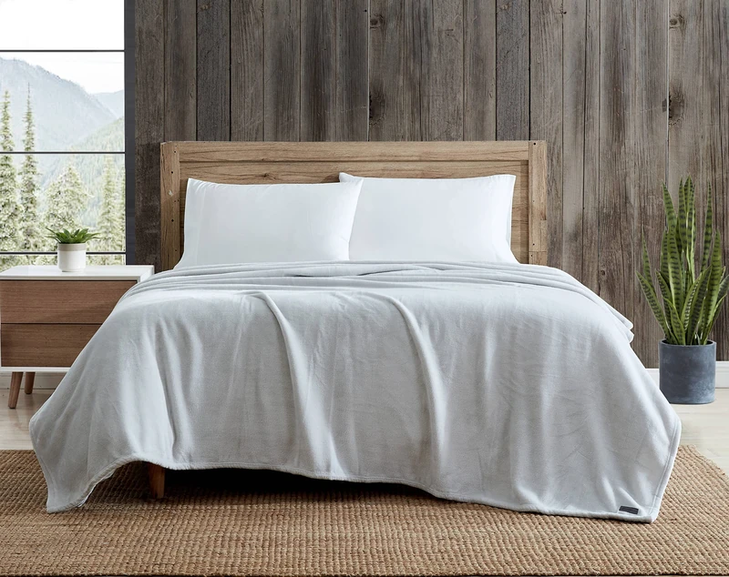 Eddie Bauer Soft Waffle Weave Bedding, Medium Weight Bedroom Decor, Softens Every Wash, Fleece Polyester, Grey, Queen