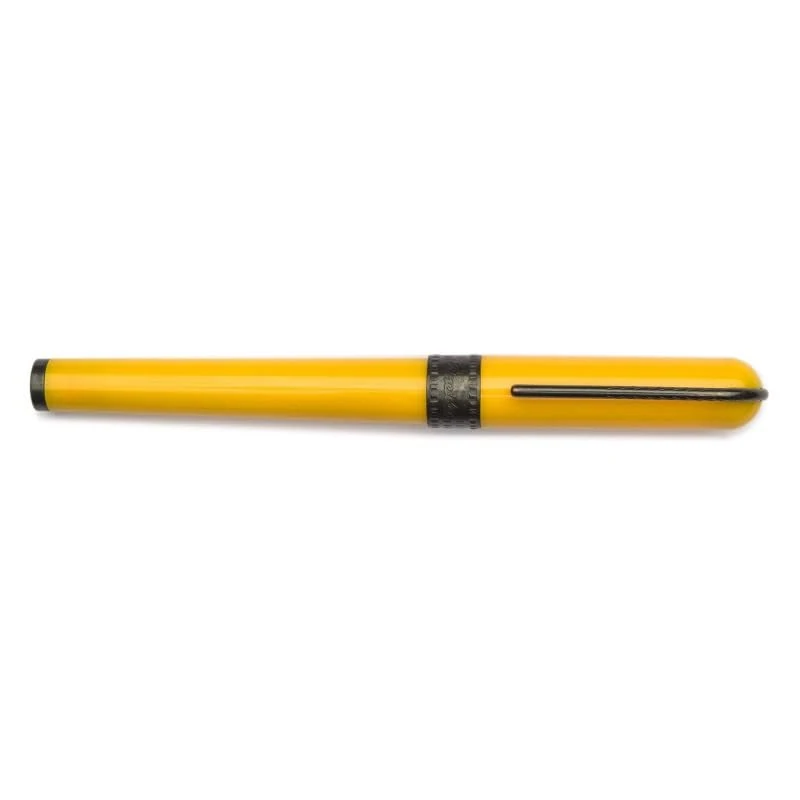 Pineider Metropolis - Fountain Pen Steel Nib - F - Yellow - Image 1