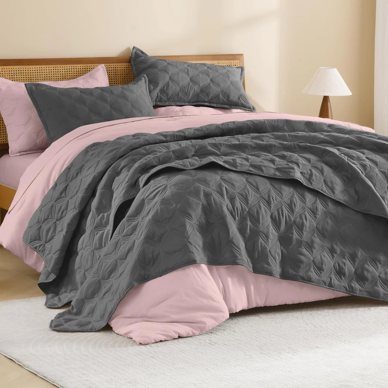 Litanika Gray Quilt Set King Size (104x90 Inch), 3 Pieces (1 Grey Quilt, 2 Pillowcase) Stitched Coverlet Bedspread, All Season Lightweight Microfiber Down Alternative Quilted Bedding Set
