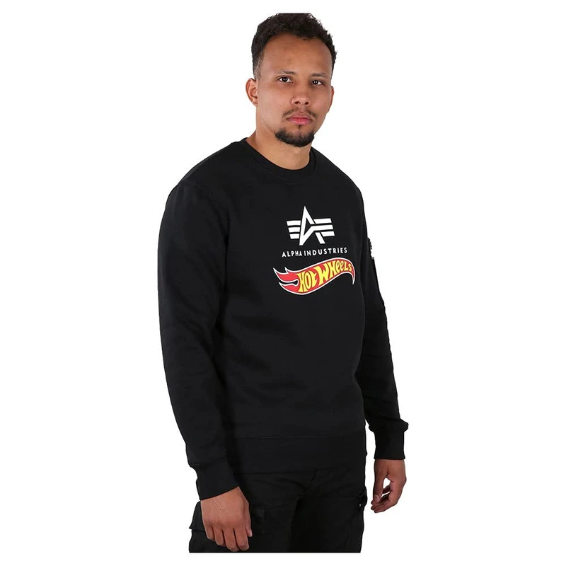 ALPHA INDUSTRIES Men's Hot Wheels Flag Sweater T-Shirt, Black, M