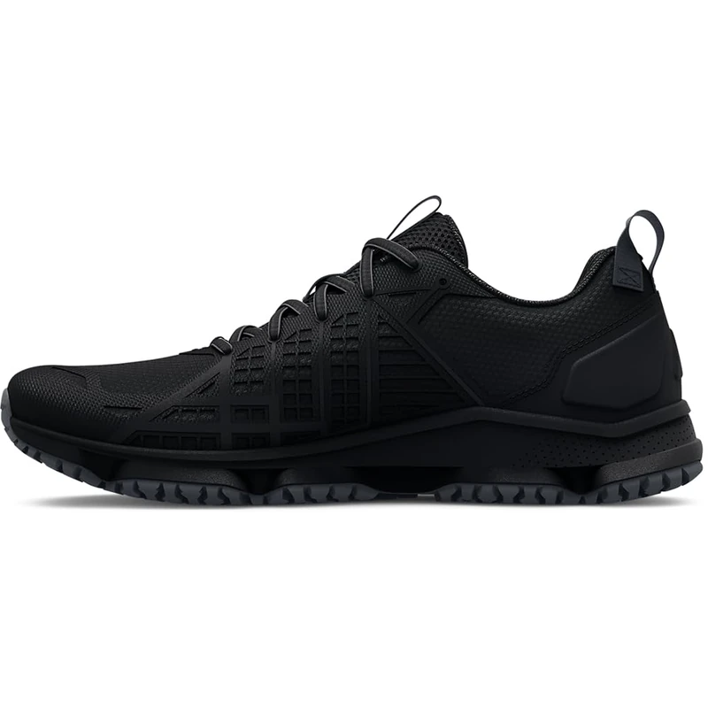 Under Armour UA W MG Strikefast - Black/Black/Pitch Gray - 5
