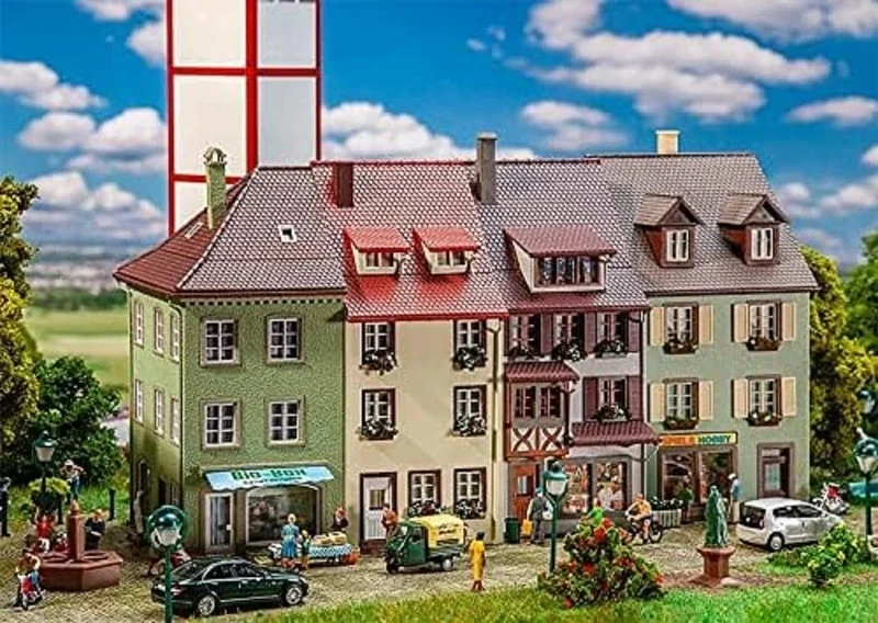 Faller FA130708 3 Small Town Houses