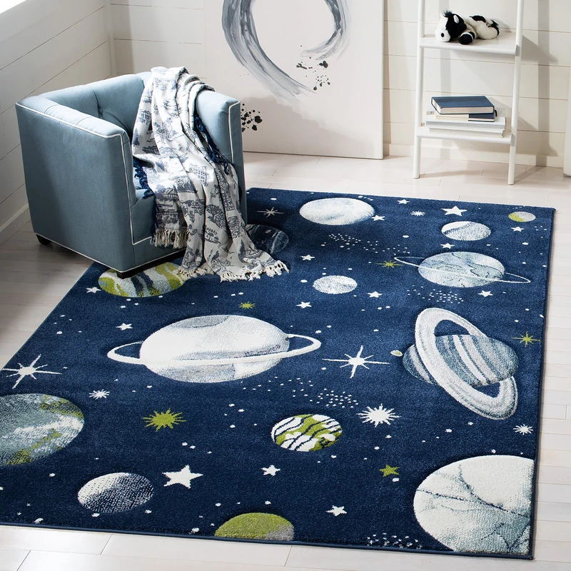 SAFAVIEH Contemporary Rug for Living Room, Dining Room, Bedroom - Carousel Kids Collection, Short Pile, in Navy Blue and Ivory, 99 X 160 cm