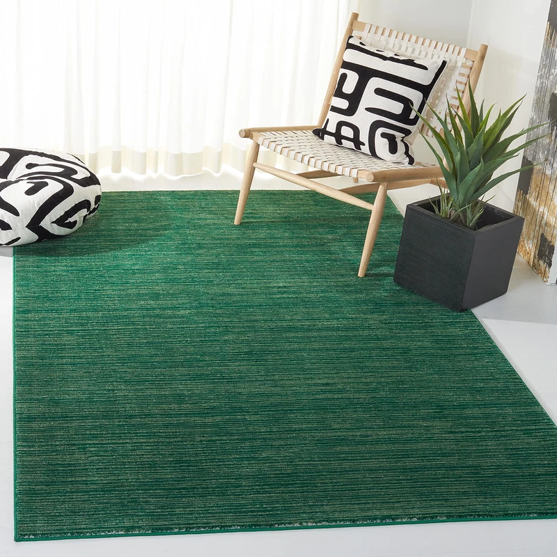 Safavieh Modern Rug for Living Room, Dining Room, Bedroom - Vision Collection, Short Pile, in Green, 155 X 229 cm