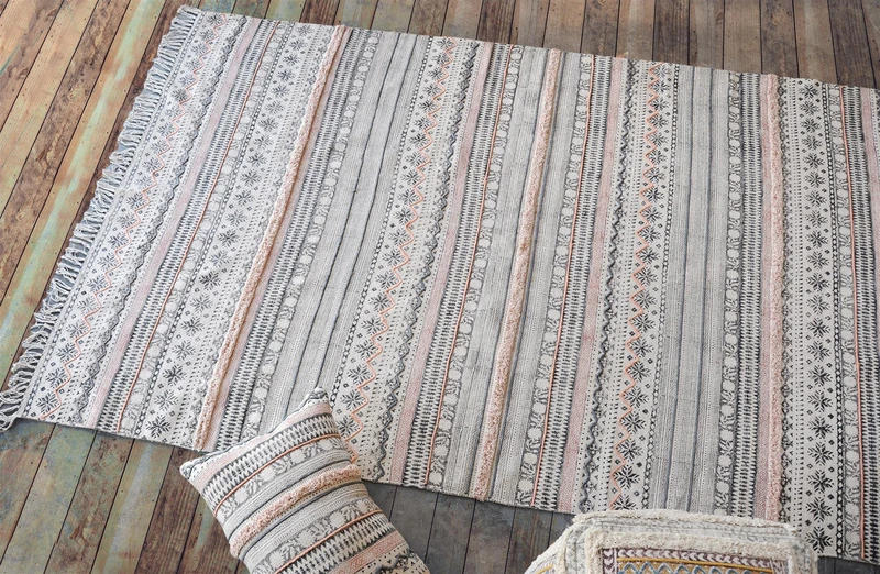 Welsh Handmade Rug, 120 cm x 180 cm, Grey/Blush