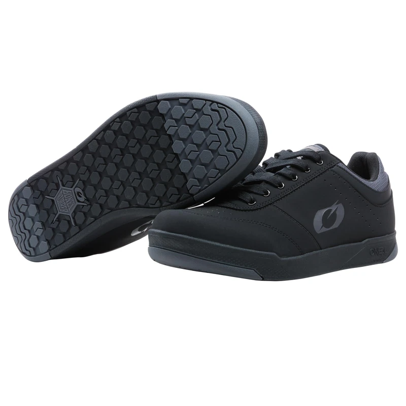 O'NEAL | Mountain Bike Shoes | MTB Downhill Freeride | Vegan | Ultimate Balance Between Grip and Foot Positioning, Breathable | Pumps Flat V.22 Shoe | Adult | Black Grey | Size 44