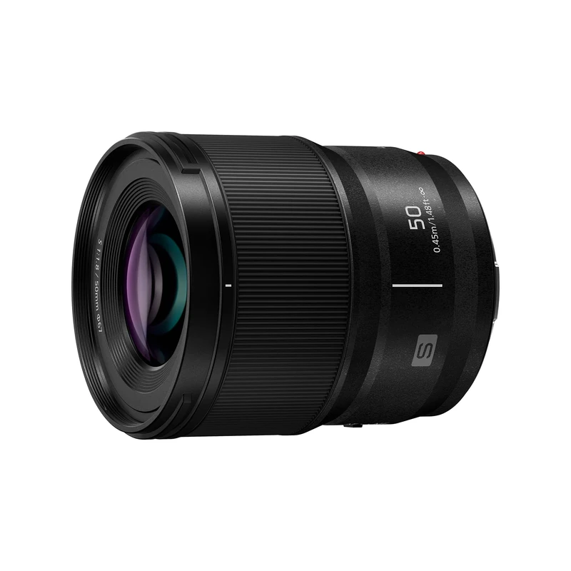 Panasonic LUMIX S 50mm f/1.8 lightweight lens for S series camera