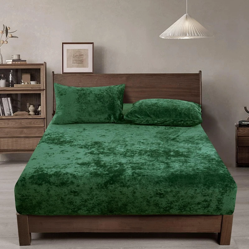 PHF Velvet Fitted Sheet Queen Size, 1 Pack Luxury Super Soft Cozy Comfy Flannel Bed Sheets with 15'' Deep Pocket, Suitable for Fall Winter and Spring, No Pillowcases, Emerald Green