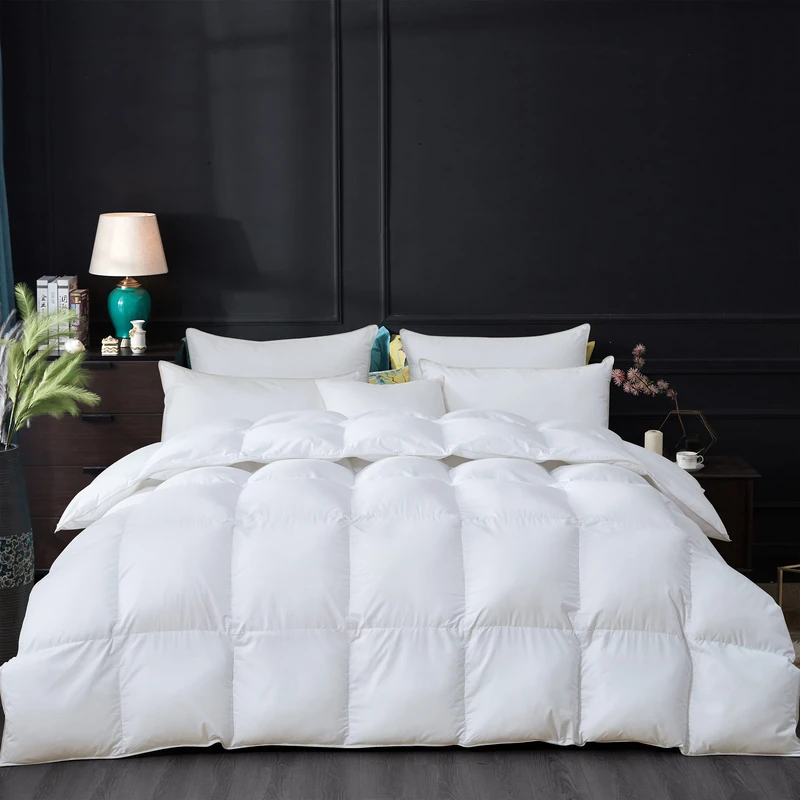 Egyptian Cotton Factory Outlet Store Luxurious All-Season Goose Down Feather Fiber Comforter Queen Size Duvet Insert, Premium White Solid Plain Design, Premium Baffle Box, 100% 70 oz Fill Weight