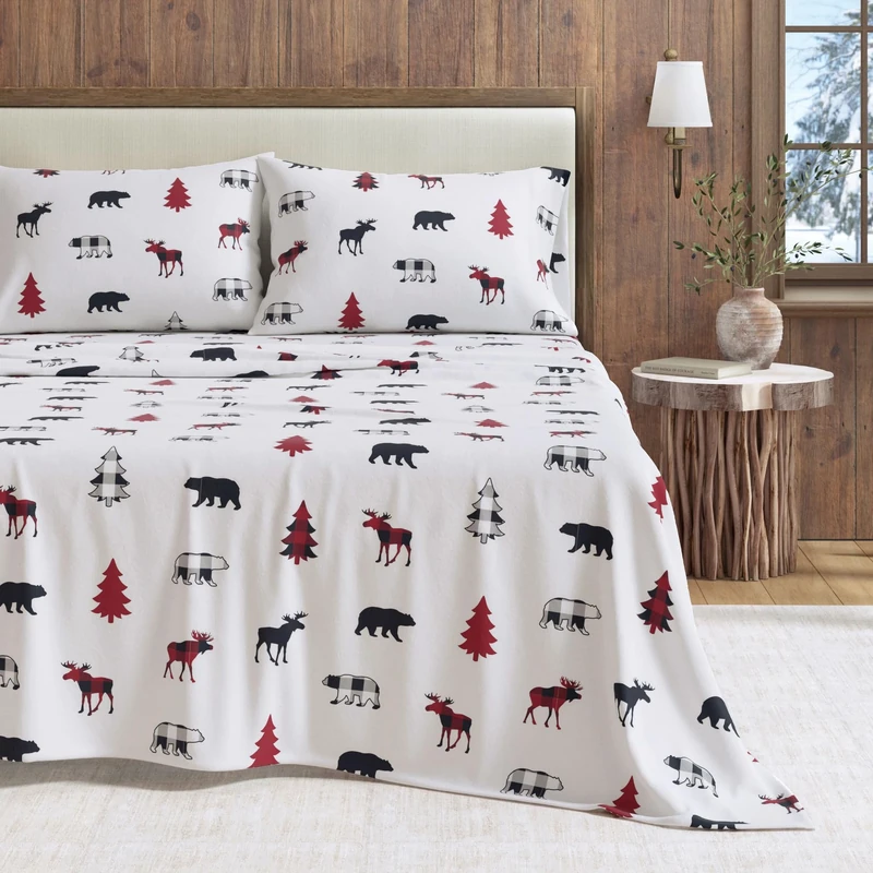 Great Bay Home 4 Piece 100% Turkish Cotton Queen Holiday Flannel Sheet Set | Cotton Christmas Bedding Sheets & Pillowcases | Warm, Double-Brushed Bed Sheets (Queen, Checkered Moose)