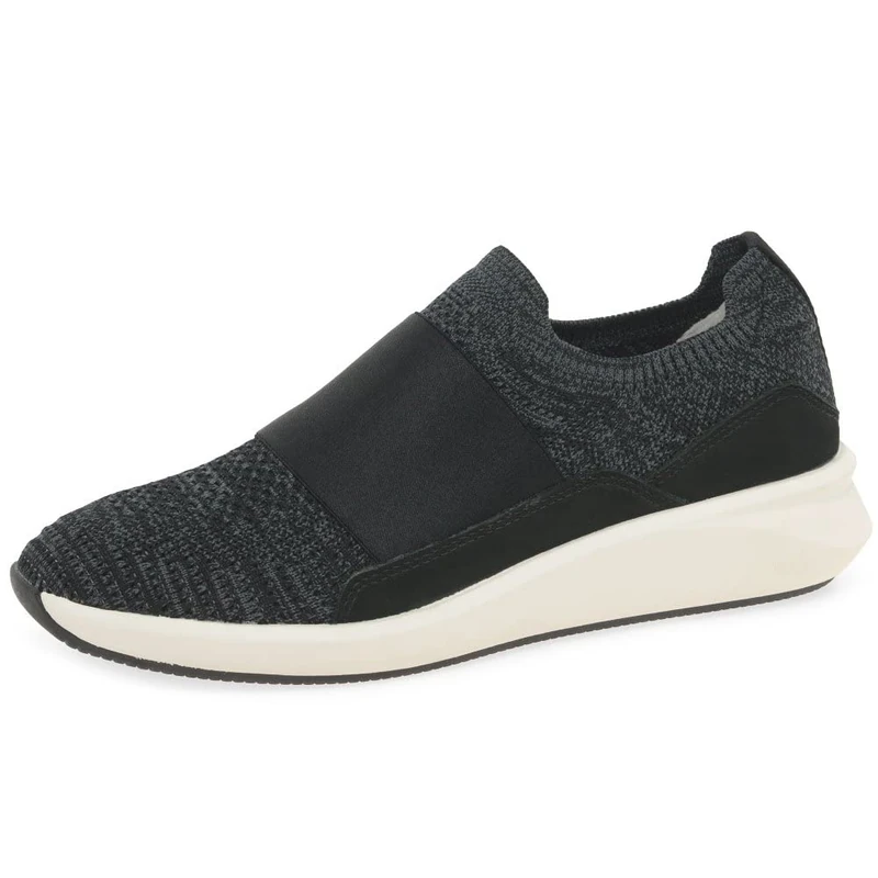 Clarks Un Rio Knit, Mule, Black Knit, - Image 1