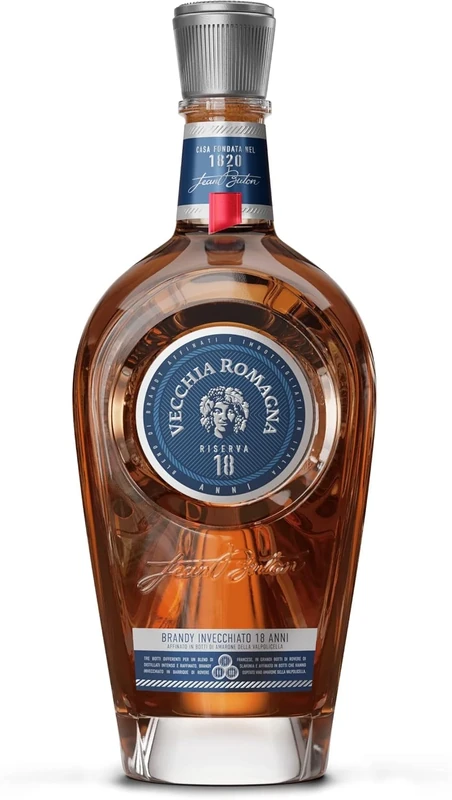 Vecchia Romagna Riserva 18 extraordinarily sophisticated blend of aged spirits, refined in barrels used to age Amarone della Valpolicella. 70 cl bottle. 43,8% ABV.