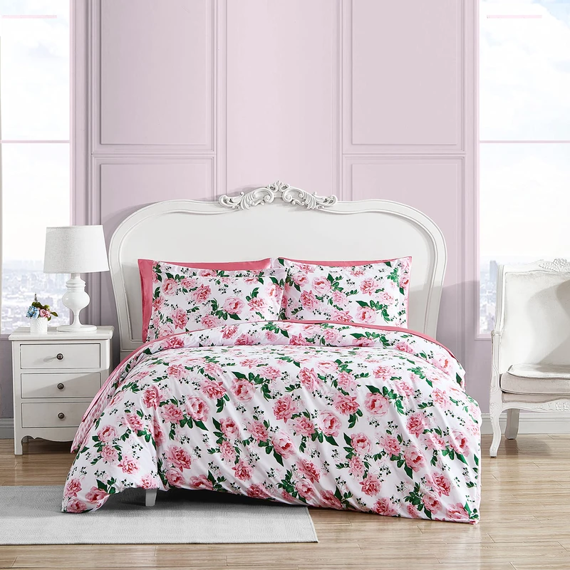 Betsey Johnson - King Duvet Cover Set, Reversible Bedding with Matching Shams, All Season Home Decor (Blooming Roses Pink, King)