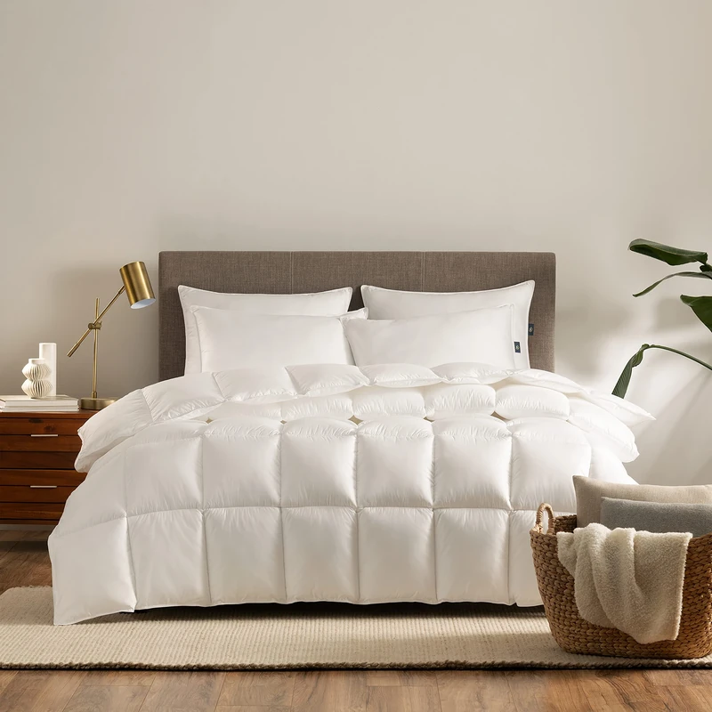 Serta Down Illusion Extra Warmth Hypoallergenic Down Alternative Comforter with Corner Loops, King/Cal King, White