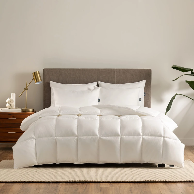Serta Down Illusion All Season Hypoallergenic Down Alternative Comforter with Corner Loops, Twin/Twin XL, White