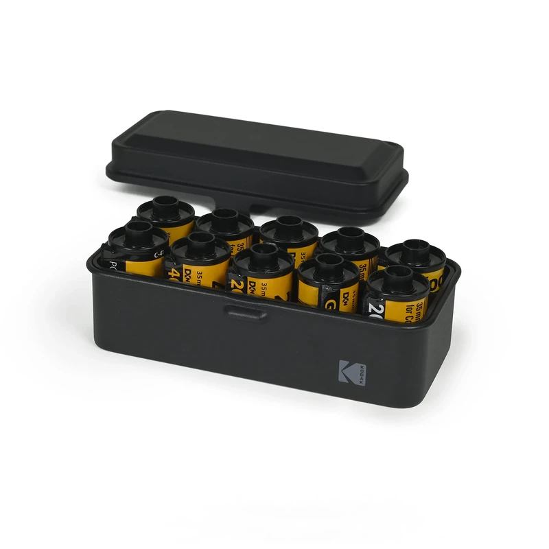 KODAK 120/135 Film Case - for 8 Rolls of 120 Films / 10 Rolls of 35mm Films - Retro Steel Case to Sort & Safeguard Film (Black) (Film is not Included)