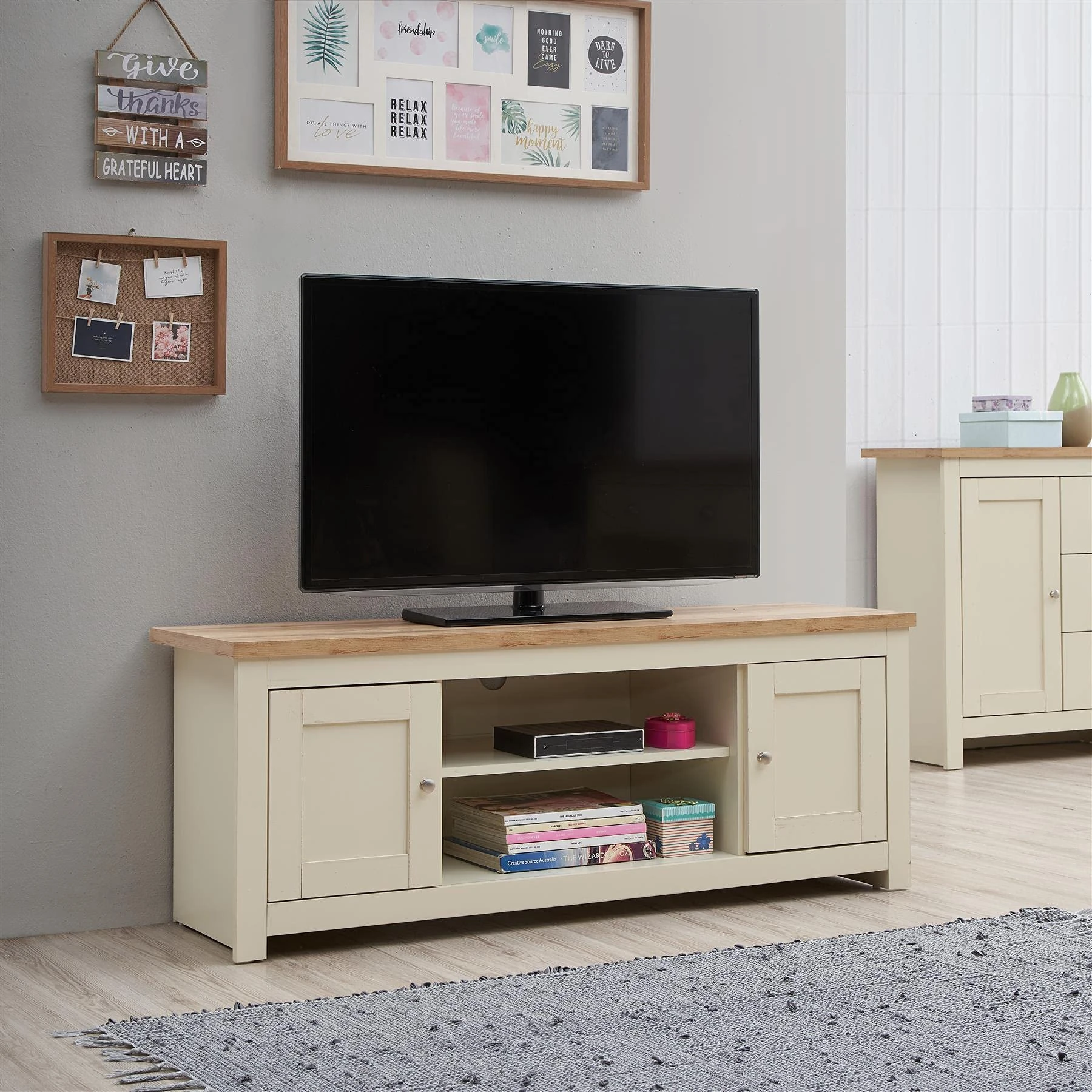 Timber Art Design UK Lisbon TV Unit Cabinet Stand Large with Steel Handles 2 Door 2 Shelf Wood Tv Cabinets for Living Room, Cream Oak - H 50cm x W 132cm X D 40cm