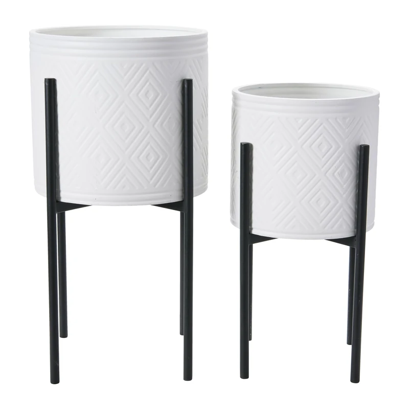 Main + Mesa Planter, Metal, White/Black
