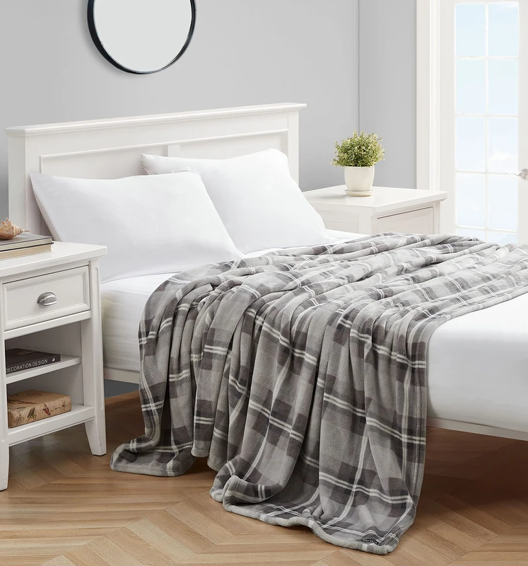 Nautica - King Blanket, Super Soft Plush Fleece Bedding, Warm & Cozy Home Decor (Lewes Grey, King) - Image 1
