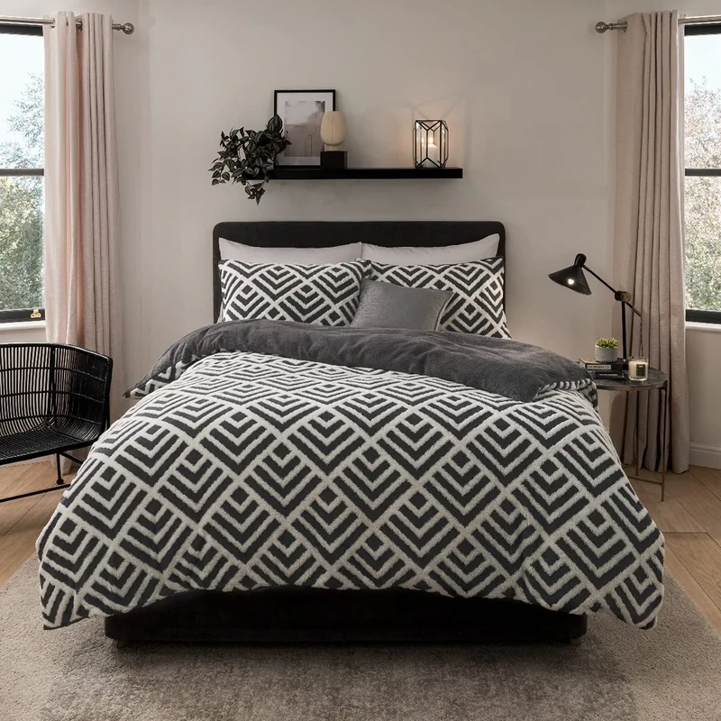 Sleepdown Geo Jacquard Fleece Thermal Warm Cosy Super Soft Duvet Cover Quilt Bedding Set with Pillow Cases - Charcoal Grey White - Double (200 cm x 200 cm)