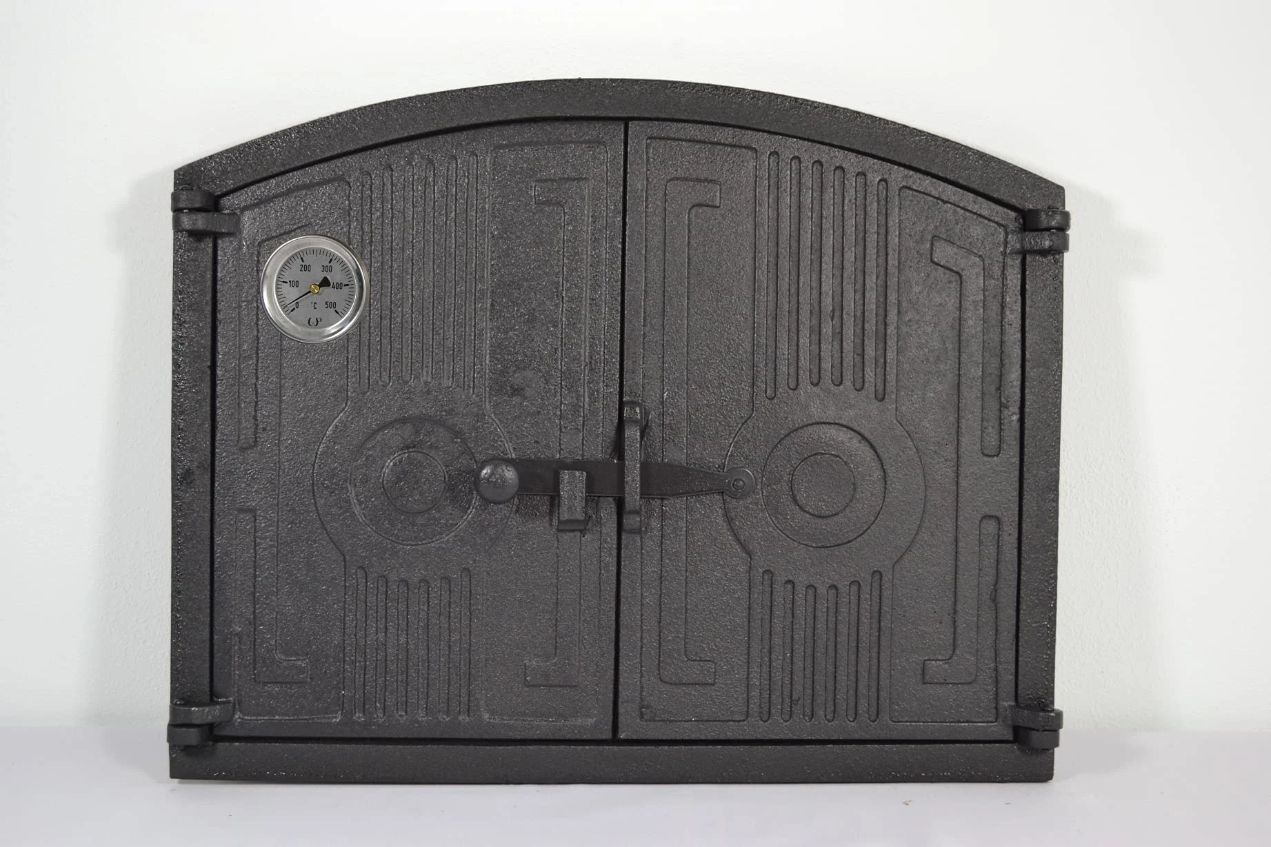 SEZAM light double door for ovens made of cast iron with thermometer 500 °C - with door bolt, half-round, pizza oven door - bread oven - stone oven door, 48 x 3 x 38 cm, painted black