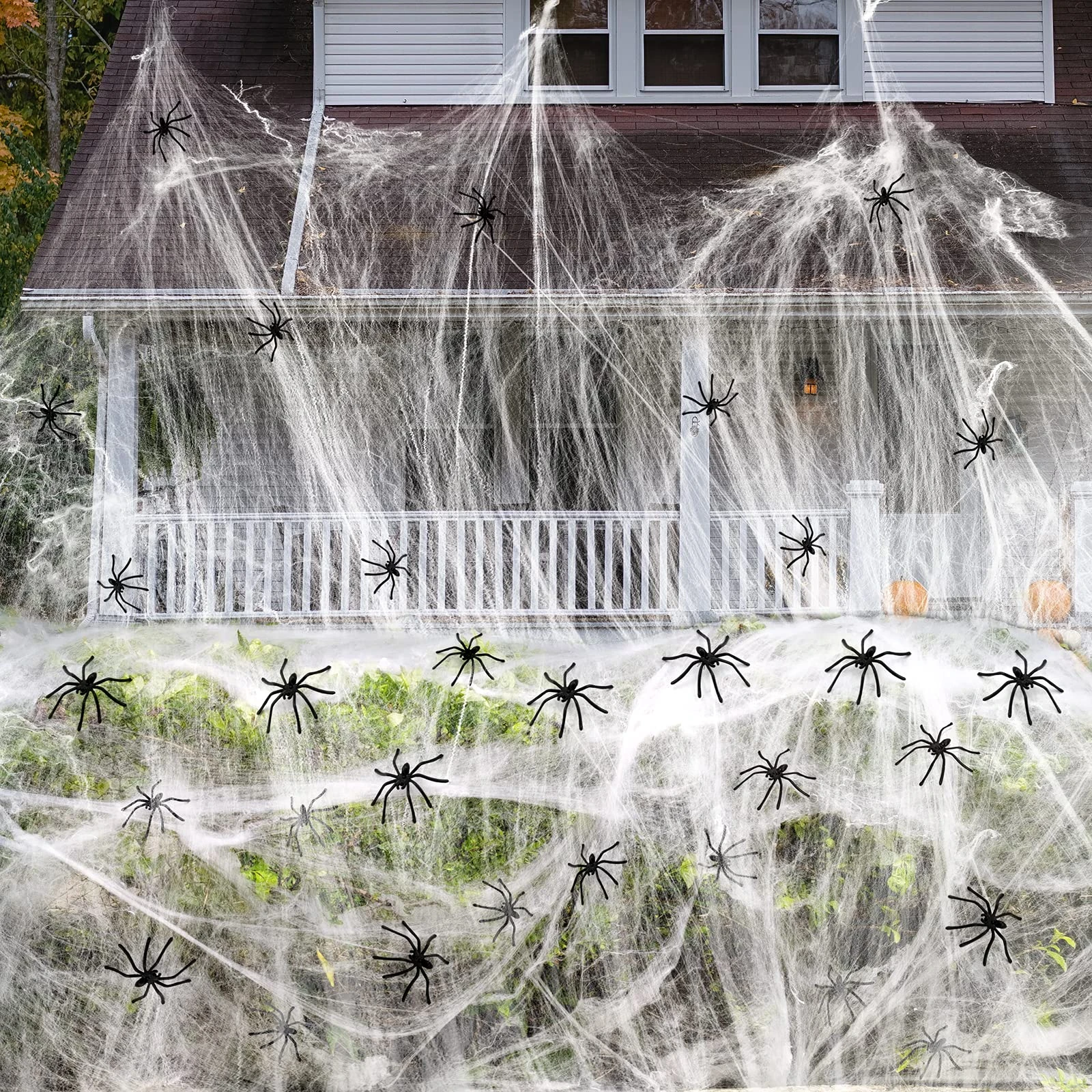 Cover 1500 Square Feet 300g Halloween Spider Web Stretchable Cobweb with 50 pcs Small Spiders Halloween Indoor Outdoor Decorations