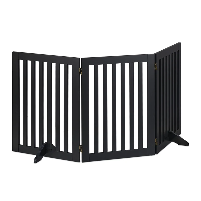 Relaxdays Tall Safety Gate for Kids & Pets, with Feet and Floor Protectors, Free-Standing Barrier, 70 x 154 cm, Black