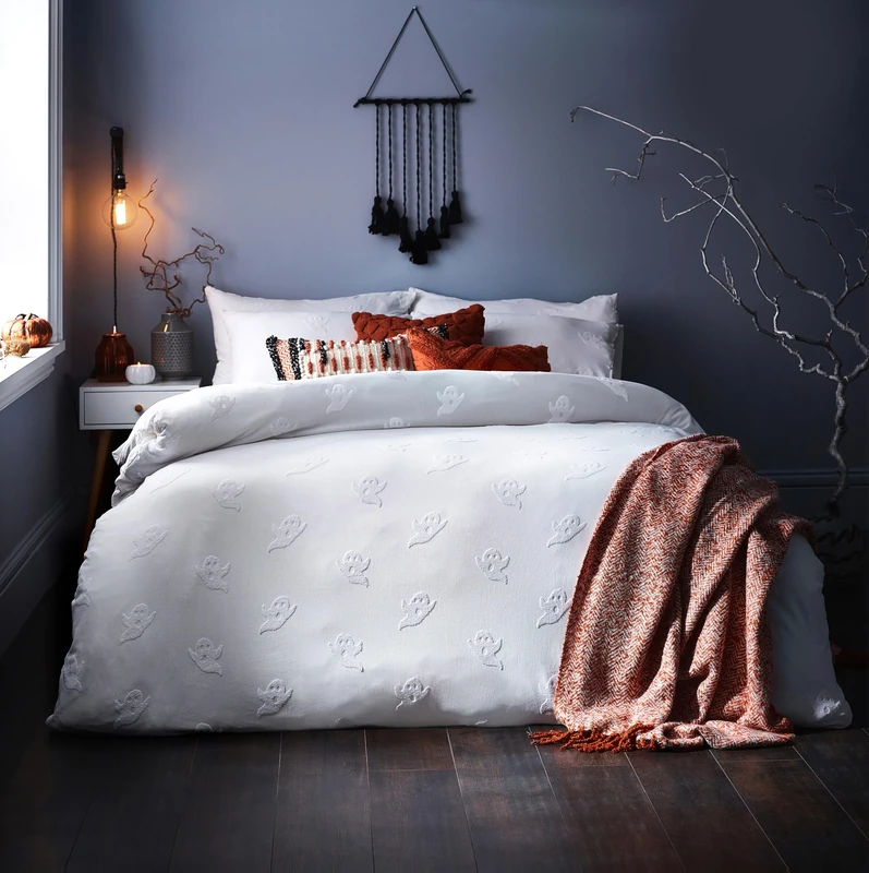 The Linen Yard Ghost Tufted Duvet Cover Set, Cotton, White, King