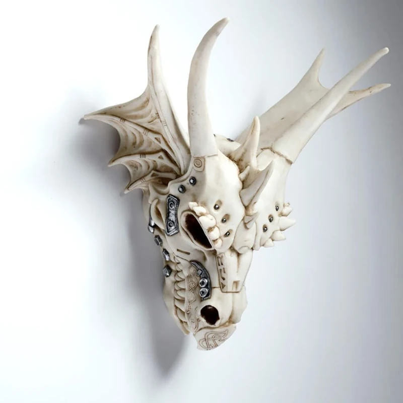 Puckator Dragon Skull Decoration with Metallic Detail - Home Decoration - Metallic Skull - Ornaments - Resin - Home Accessories - Living Room Accessories - Human Skeleton - Goth Gifts For Men