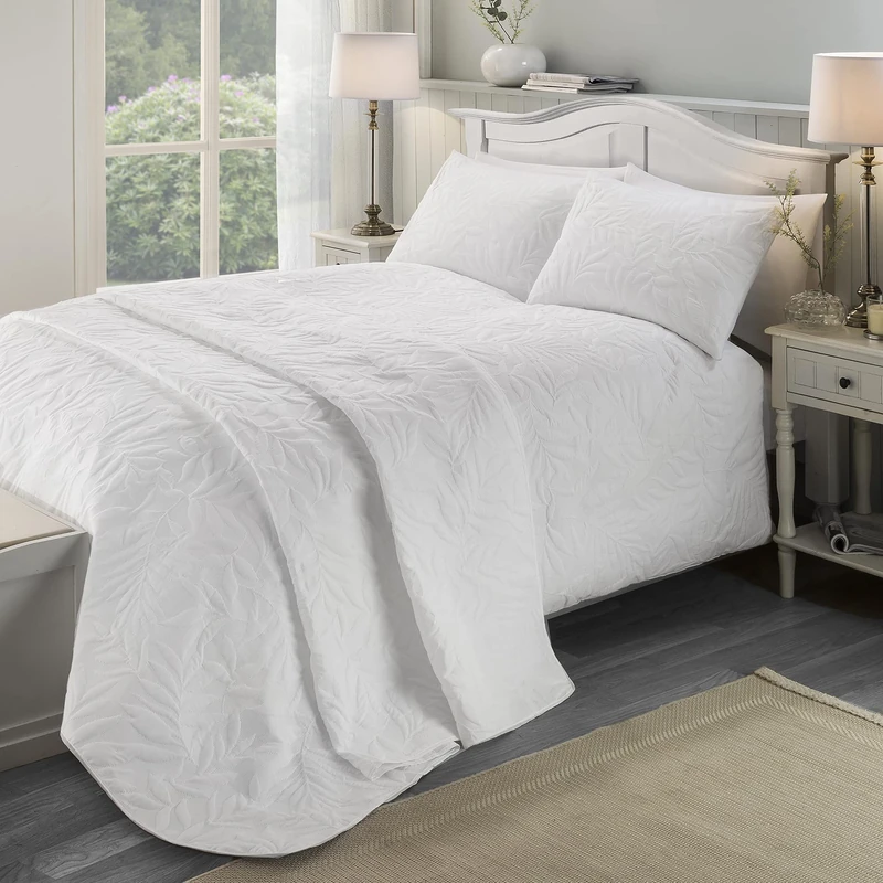 Serene - White Leaf Embossed Duvet Cover - King Bedding Size (230 x 220cm) - Soft Touch - Leaf/Leaves Embroidery Duvet Cover in White - Luxury Bedding Set - Luana Collection