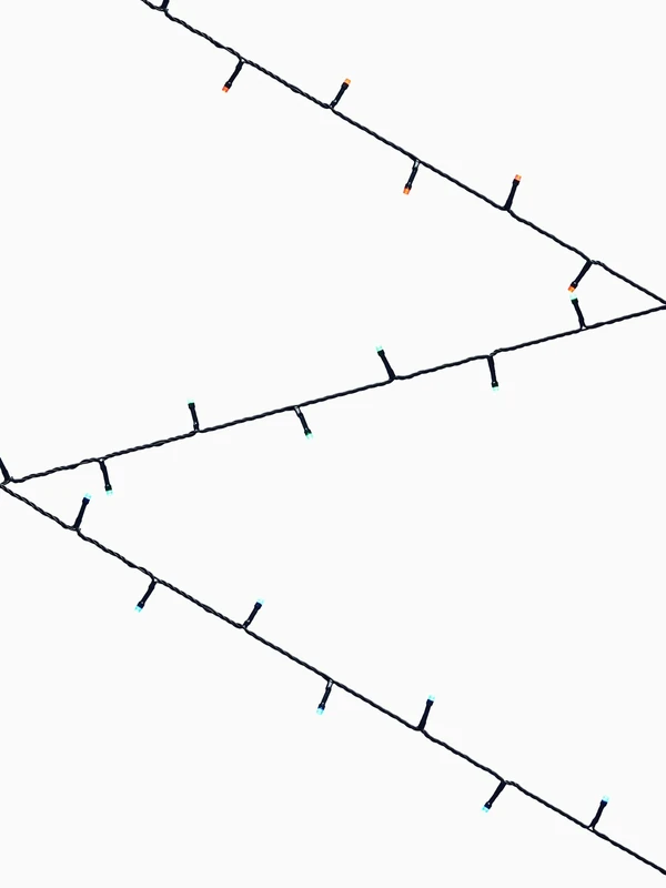 600 Colour Changing LED Light String with Remote