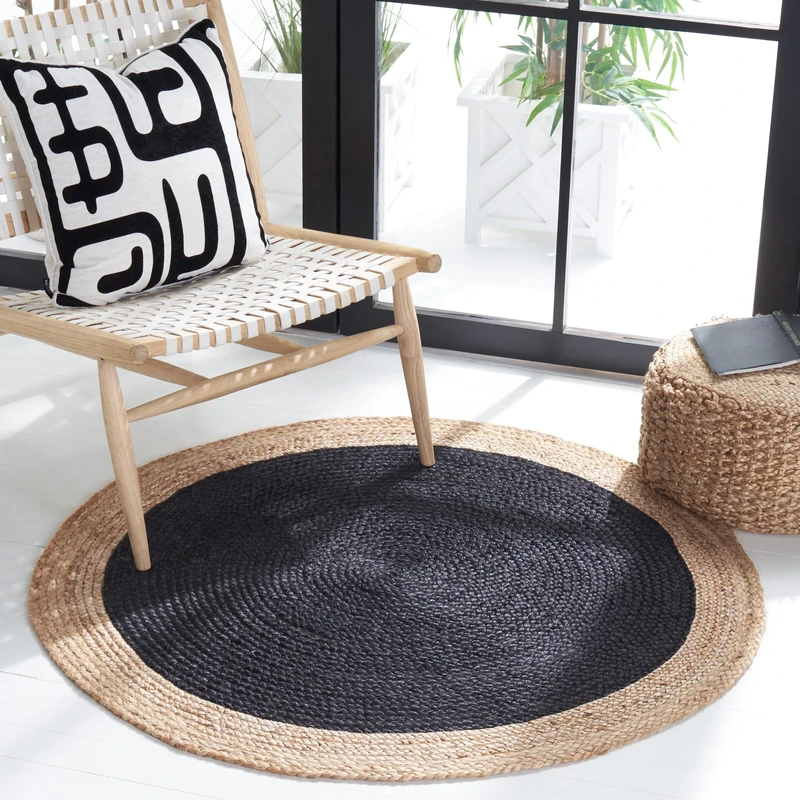 Safavieh Natural Fiber Rug for Living Room, Dining Room, Bedroom - Natural Fiber Collection, Short Pile, in Black and Natural, 152 X 152 cm