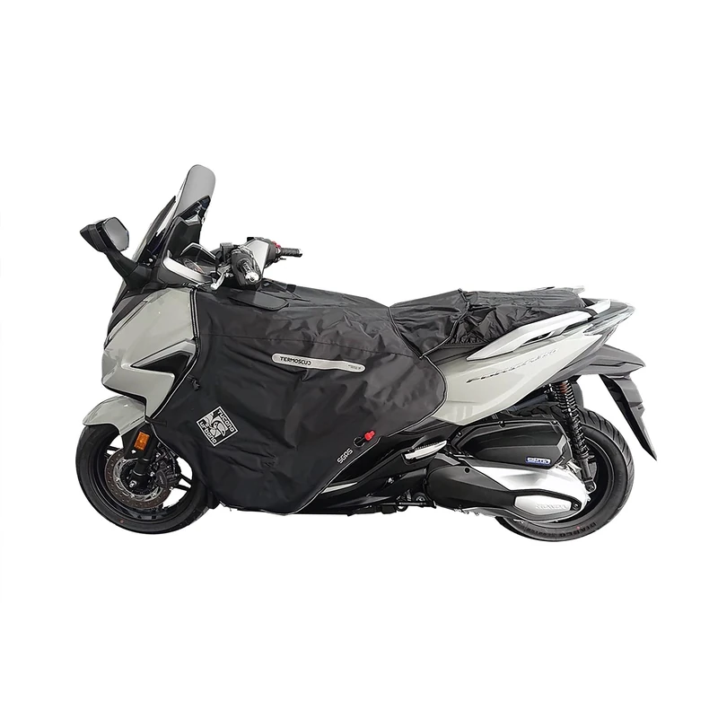 Tucano Urbano Termoscud R220X Scooter Footmuff for Honda Forza. The Original Scooter Thermoshield, Patent Anti Flapping S.G.A.S. Triple Layer Hydroscud Watertight, Thermal, CE Certified - Image 1
