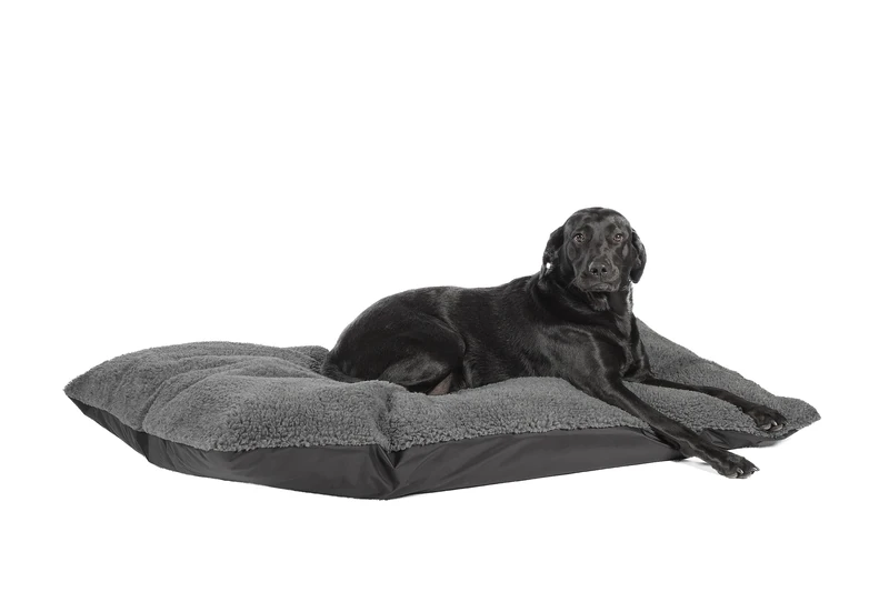 Danish Design Happy Landings Black/Deep Grey Soft Sherpa Fleece Waterproof Base Dog/Puppy Duvet Medium